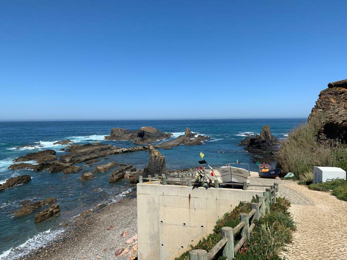 Casa De Praia T3 Em Almograve Bagian luar foto
